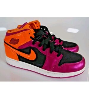 Nike Kids' Vibrant Black, Pink, and Orange Sneakers